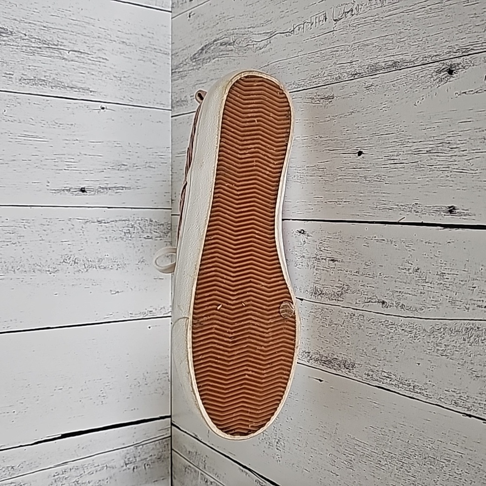 LUCKY BRAND DANSBEY CASUAL SNEAKER - Picture 5 of 12